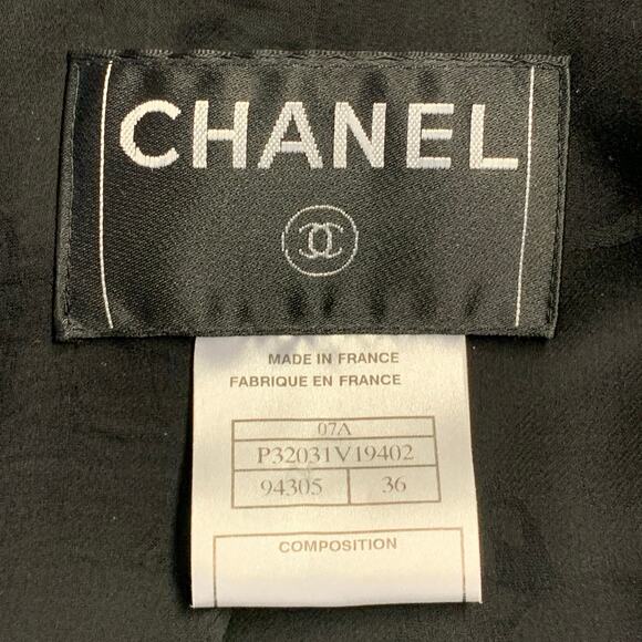 CHANEL Vintage AW07 Size 4 Black Wool Patent Leather 3/4 Sleeves Belted Coat - Picture 7 of 10